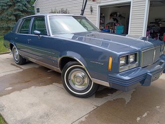 1983 Pontiac Bonneville on offerup