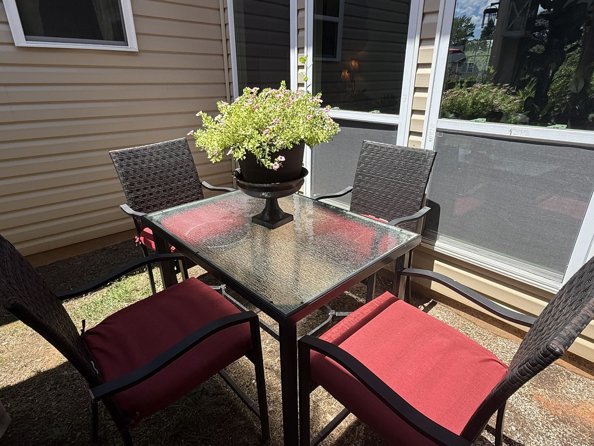 Outdoor Dinning Set
