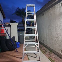 8 feet ladder