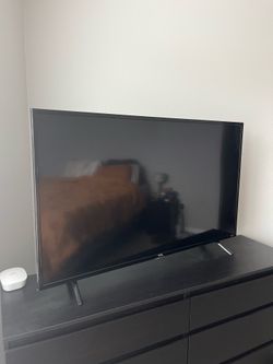 TCL Roku TV with Remote & Power Cord $50 OBO