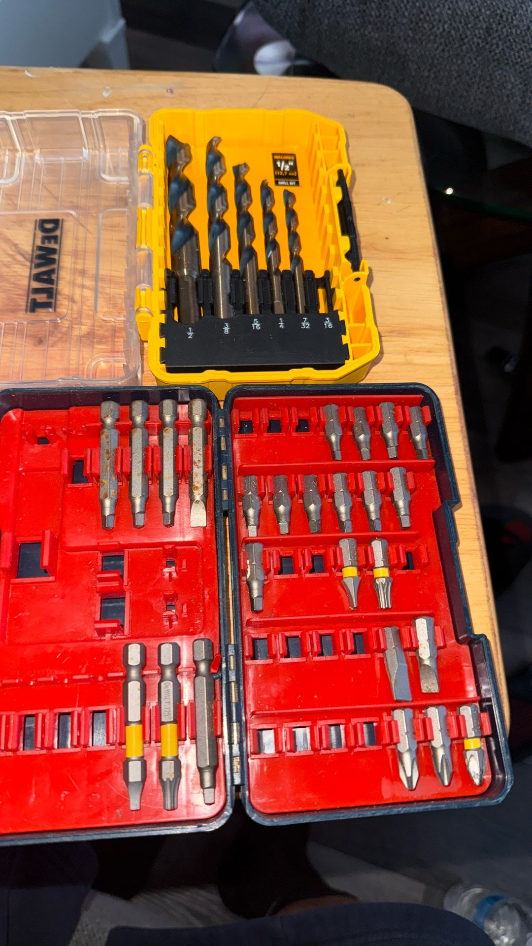 Screwdriver / Coated Drill Bit