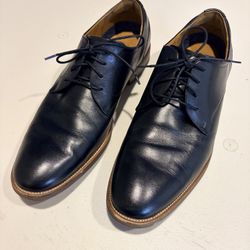 Men’s Florsheim Dress Shoes, size 11.5 in Black