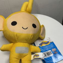 plush toy depicting Laa-Laa, the yellow character from the children's television show "Teletubbies"
