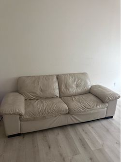 Free couch