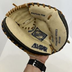 All Star Young Pro Series Youth Catcher’s Mitt CM1010BT