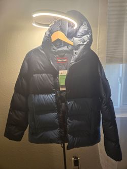 Mens Marmot Puffer Size Large