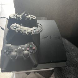 Ps3 With 3 Controllers and 3 Games