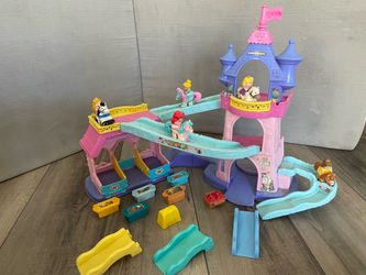 Little Peope Horse Palace