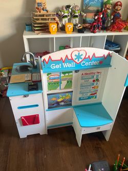 Melissa and Doug Vet center