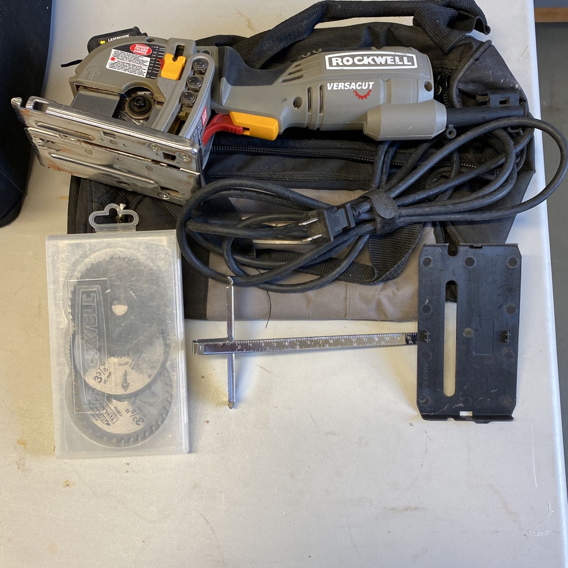 Rockwell Verscut Mini Circular Saw