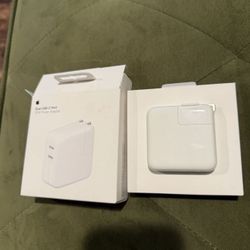 Dual USB C Port