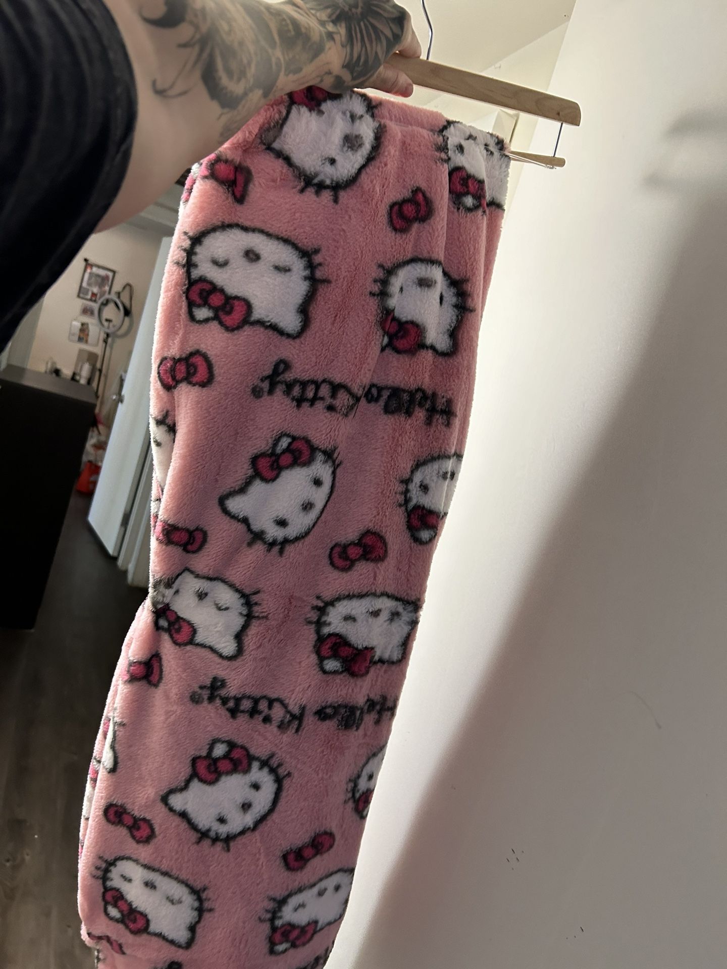 Hello Kitty, blanket