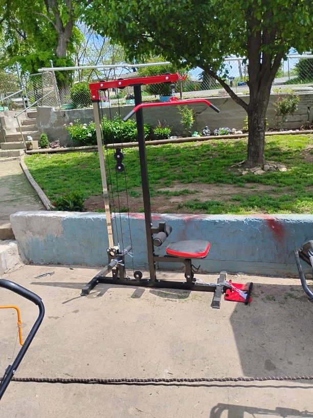 It's A Pull And Sled Ab Workout Station