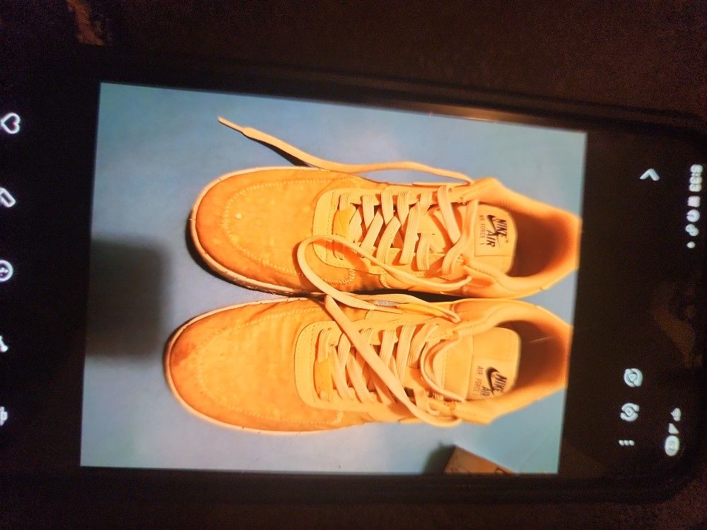 Nike Air Force 1 Carter Size 8.5 Excellent Condition