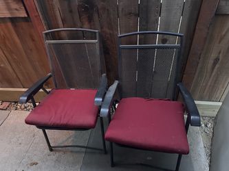 Two outdoor foldable chairs