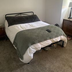 Metal Bed Frame 