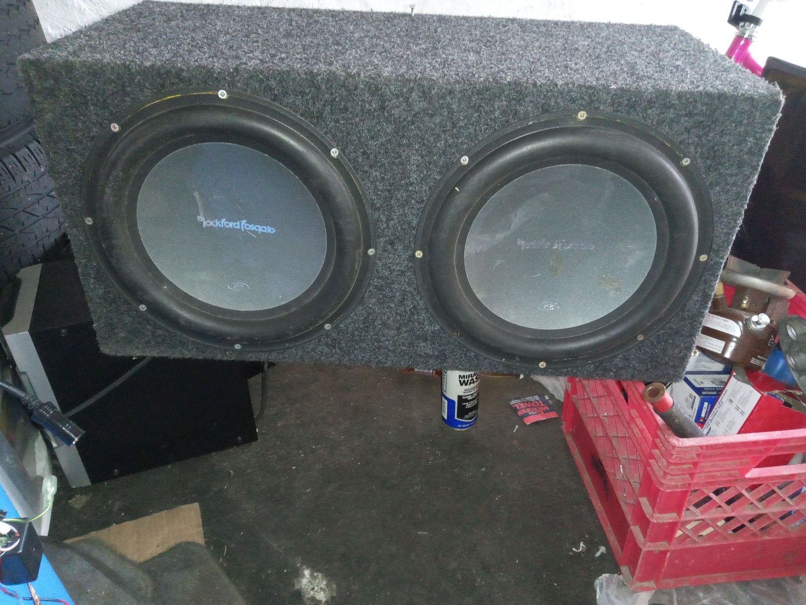 2 12" rockford p2 subwoofers