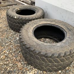 Backhoe Tires