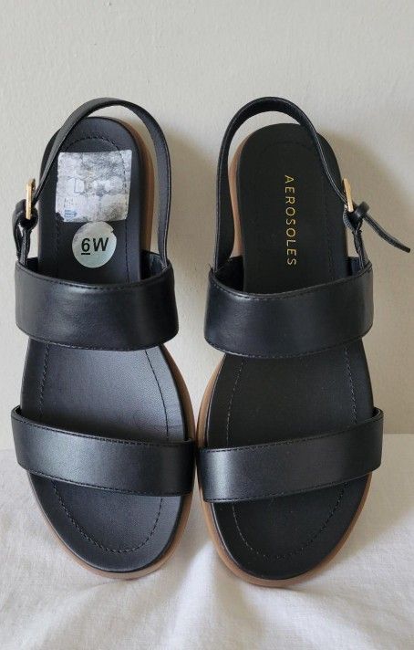 Aerosole Women's Black Flat Sandals, Size 6W