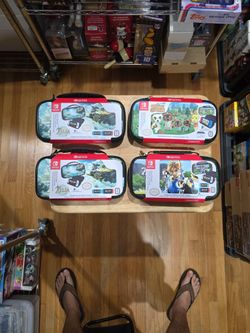Nintendo Switch Game Traveler Deluxe Travel Cases