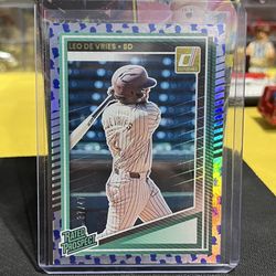 Panini Donruss Leo De Vries Card