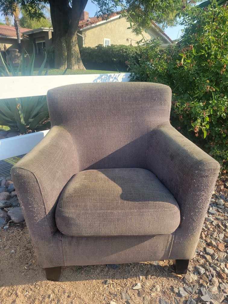 FREE Gray Chair
