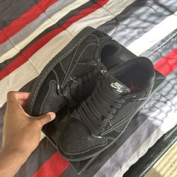 travis scott 1s black phantom 