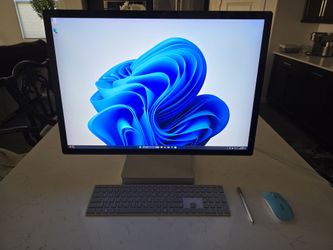 Microsoft Studio Gen 1