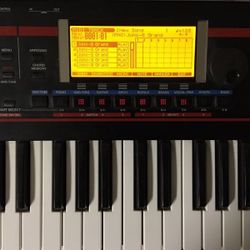 Roland Juno G Synthesizer Workstation