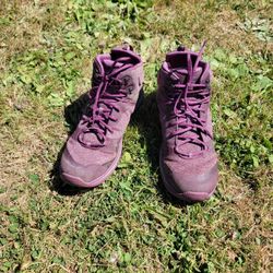 Purple Keen Hiking Boots Size 9.5