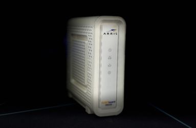 ARRIS SURFboard SB8200 DOCSIS 3.1 Cable Modem