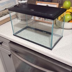 5 Gal Fish Tank