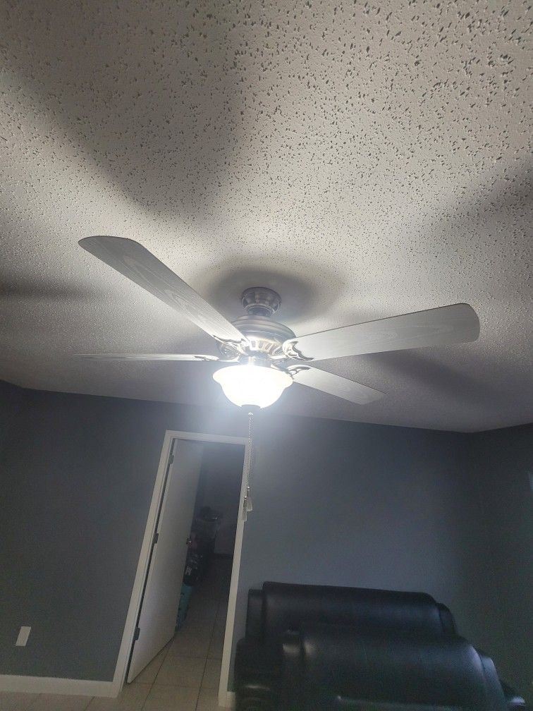 Brewester Chrome and White Large Fan