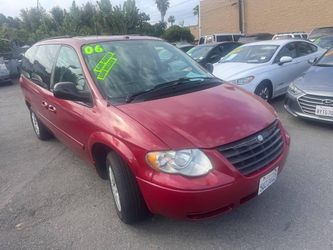 2006 Chrysler Town & Country