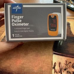 Finger Pulse Oximeter