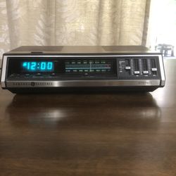 Mid Century General Electric Stereo Alarm Clock Wood Grain Digital 