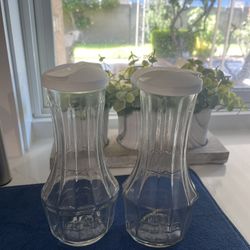 Good Seasons Vintage Salad Dressing Glass Bottle/Cruet Mixer Shaker White Lid Set Of 2