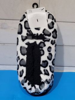 Fuzzy Slippers $4 each (Two Available in Size7-8)