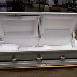 Optima White - White Crepe Casket
