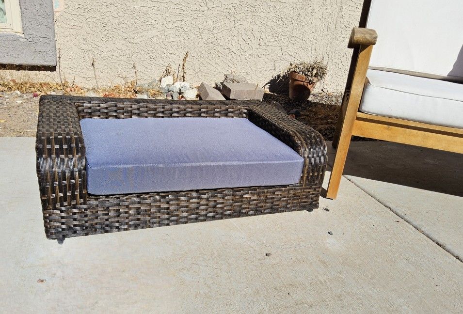 Pet Wicker Pet Sofa Bed
