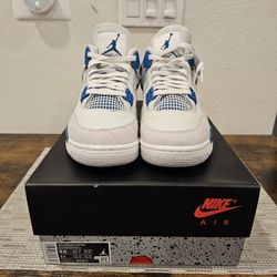 Air Jordan Retro 4 Military Blue