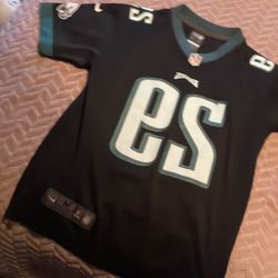 Eagles kids shirt 11 years old