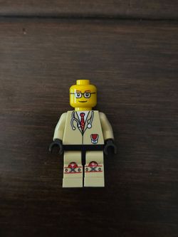 Lego Random Figures 7 PCs