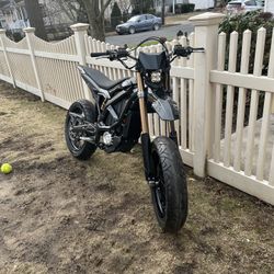 2025 Surron Ultra Bee 7500 FIRM