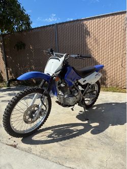 Dirt bike