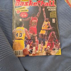 1990-91 Panini Basketball Sticker Album