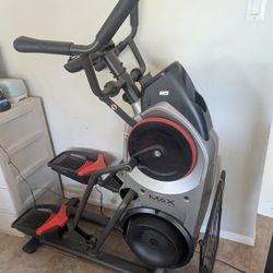 Bowflex Max Trainer M5 stair-stepper / elliptical