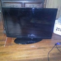 Apex 40" Flat Screen TV w/ Stand