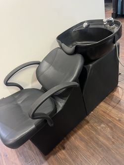 Shampoo Bowl & Chair