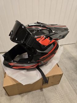 Dirt Bike Helmet (Size L)